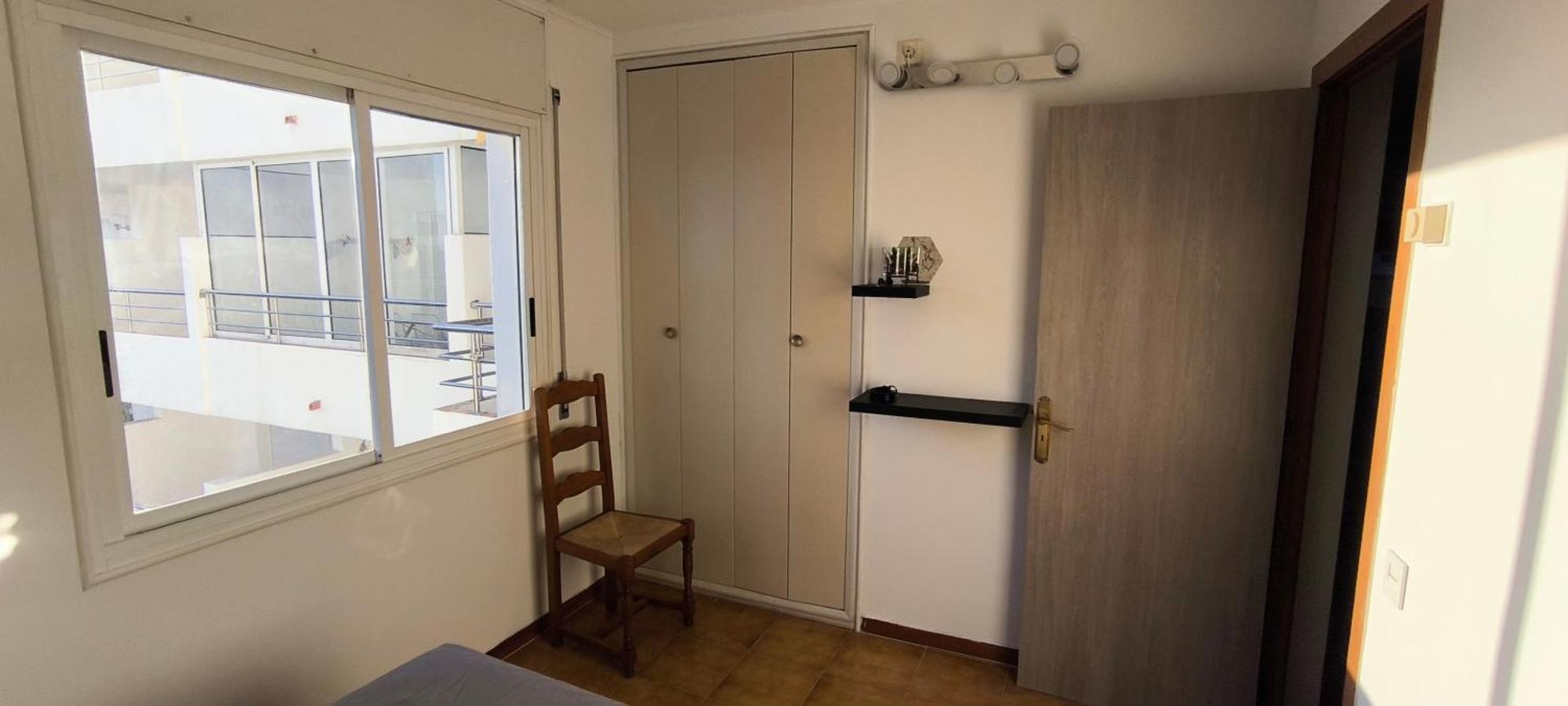Spacieux Appartement Rose Front Mer Et Piscine Roses Eksteriør billede